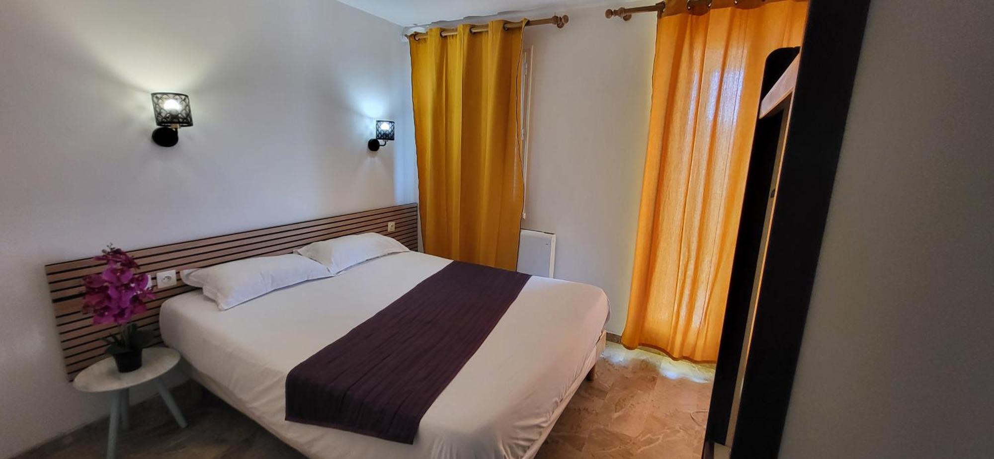 Hotel Austria Style -Ex Nestor Hotel ブール・レ・ヴァロンス エクステリア 写真