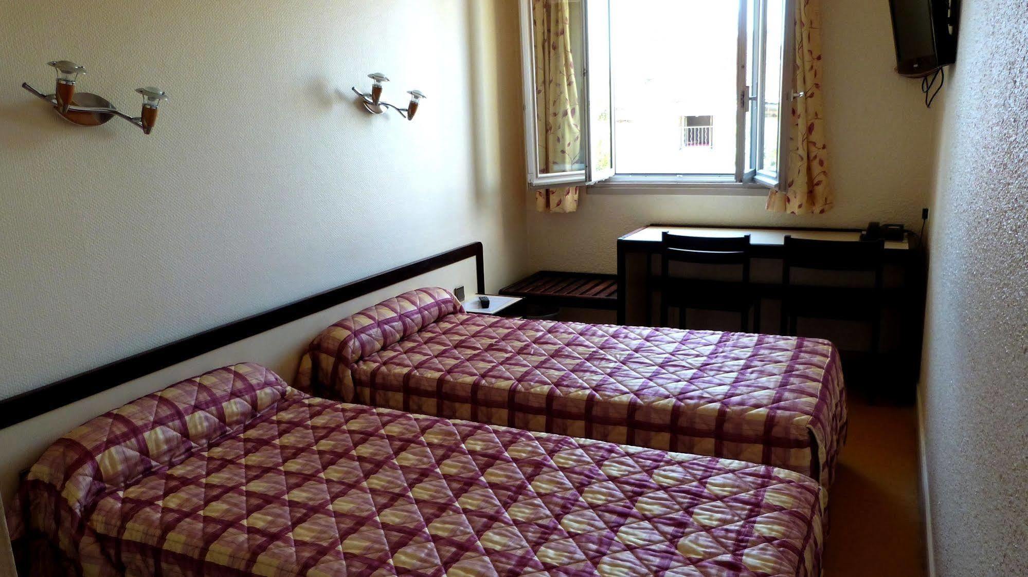 Hotel Austria Style -Ex Nestor Hotel ブール・レ・ヴァロンス エクステリア 写真