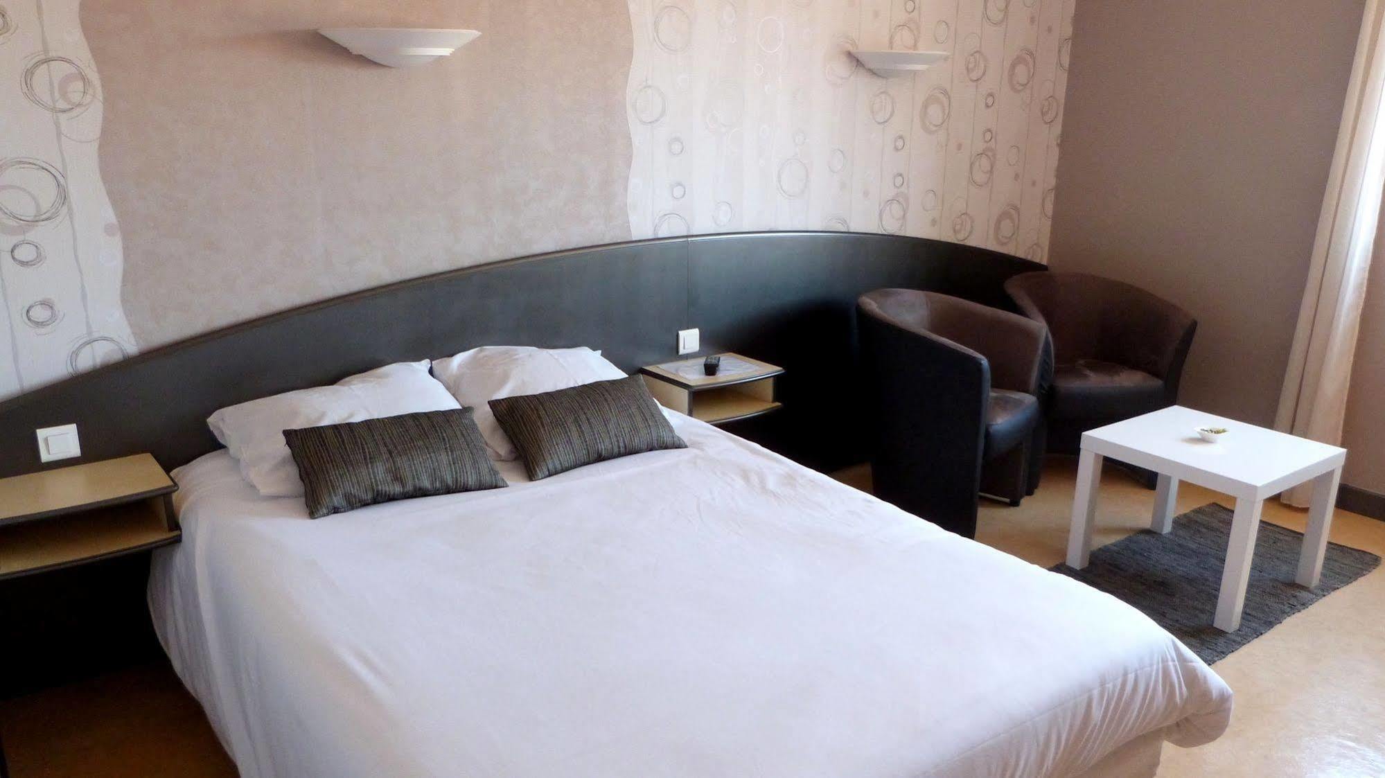 Hotel Austria Style -Ex Nestor Hotel ブール・レ・ヴァロンス エクステリア 写真