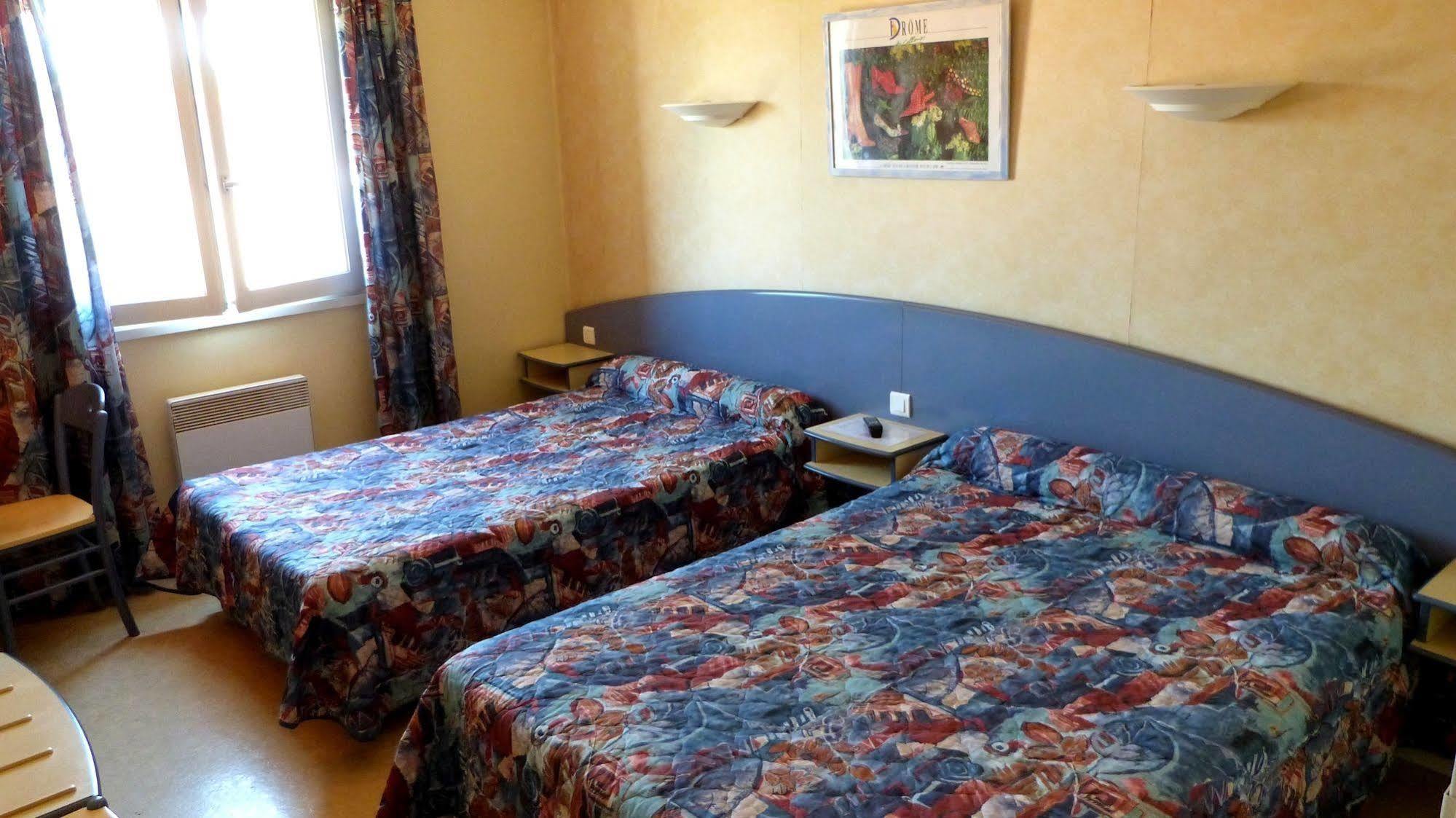 Hotel Austria Style -Ex Nestor Hotel ブール・レ・ヴァロンス エクステリア 写真